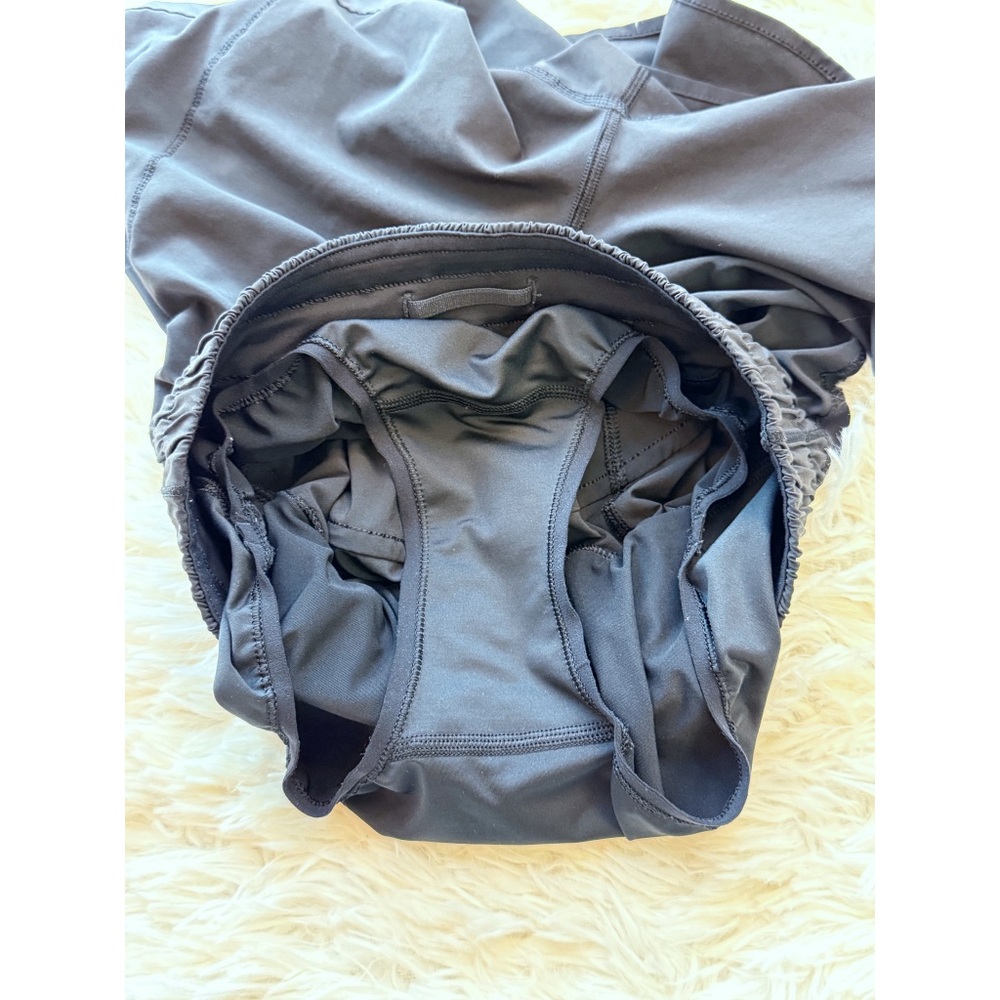 Lululemon | Track That Short | Black | Size 4 - Picture 3 of 7